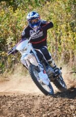 PIT BIKE ENDURO KAYO T4 250CC RUOTE 21/18